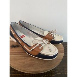 Woman's Etienne Aigner Size 10 Leather Boat Shoes Loafers Cream Preppy New